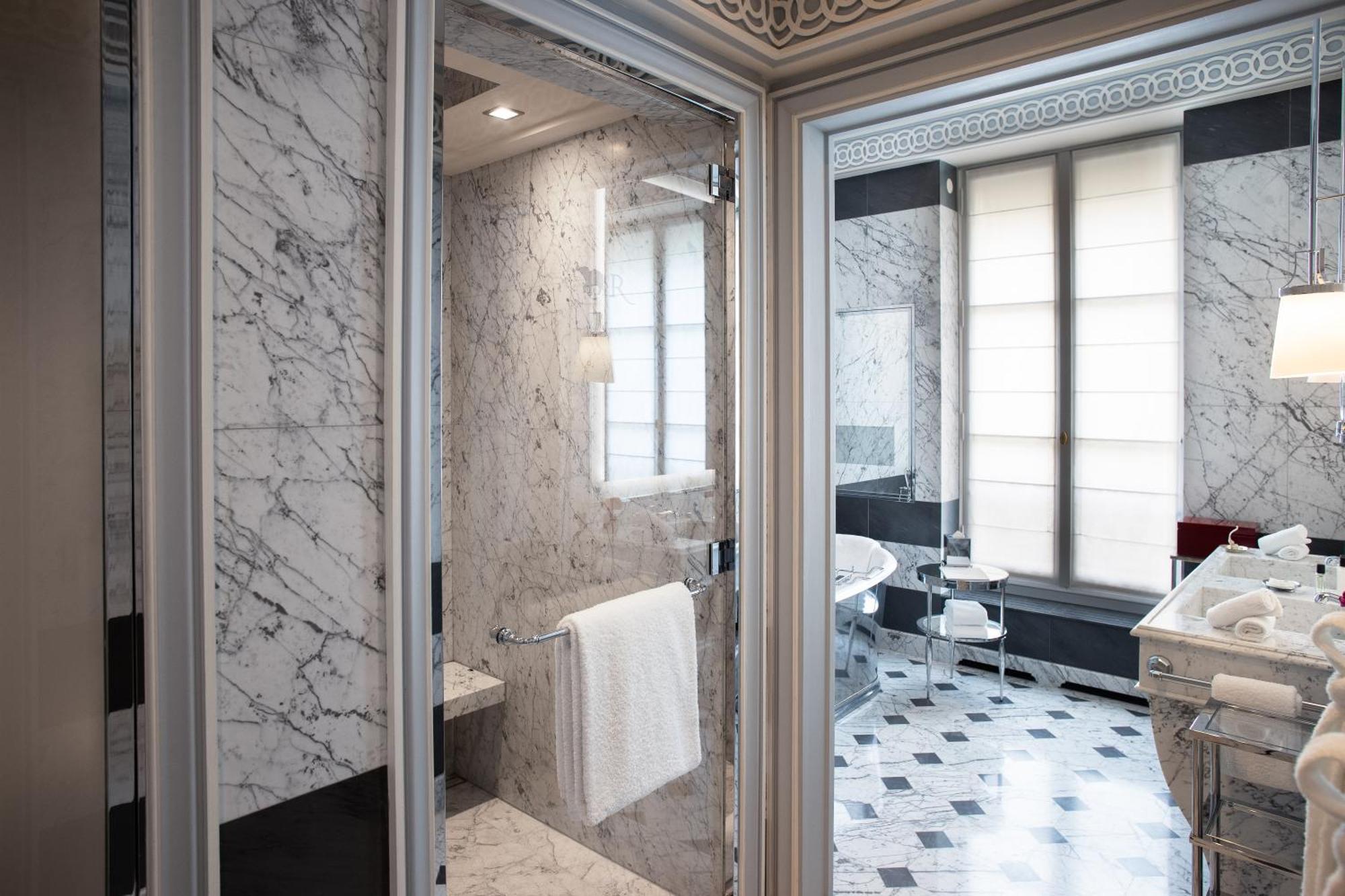 La Reserve Paris Hotel & Spa Dış mekan fotoğraf